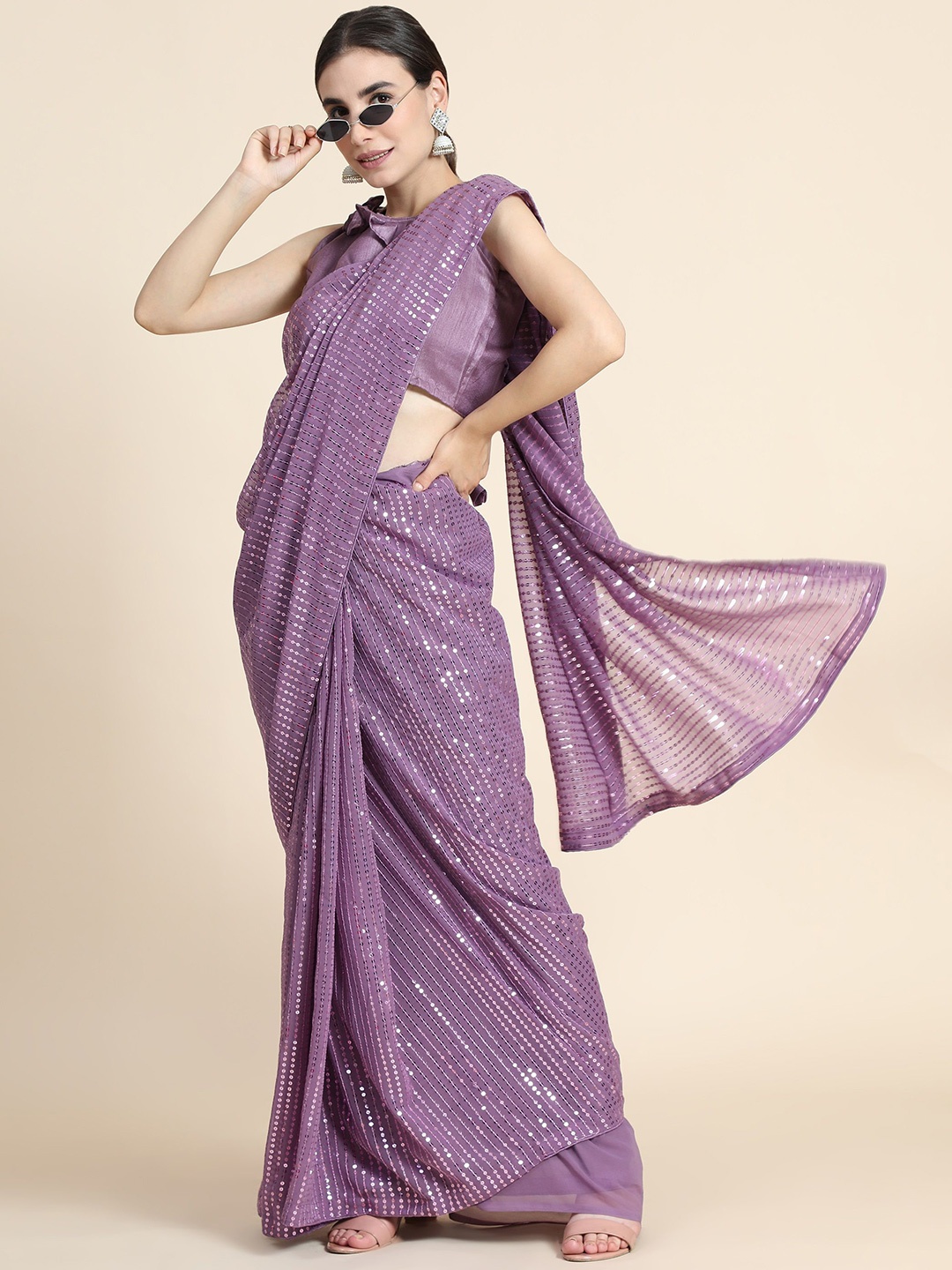 

KALINI Embellished Sequinned Saree, Purple