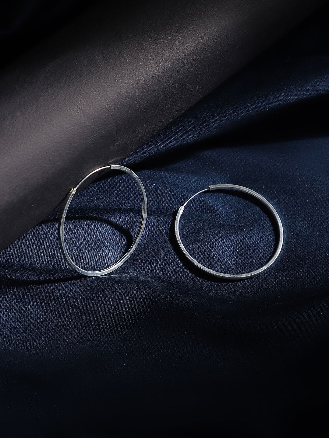 

Dhrohar Rhodium-Plated 925 Sterling Silver Circular Hoop Earrings