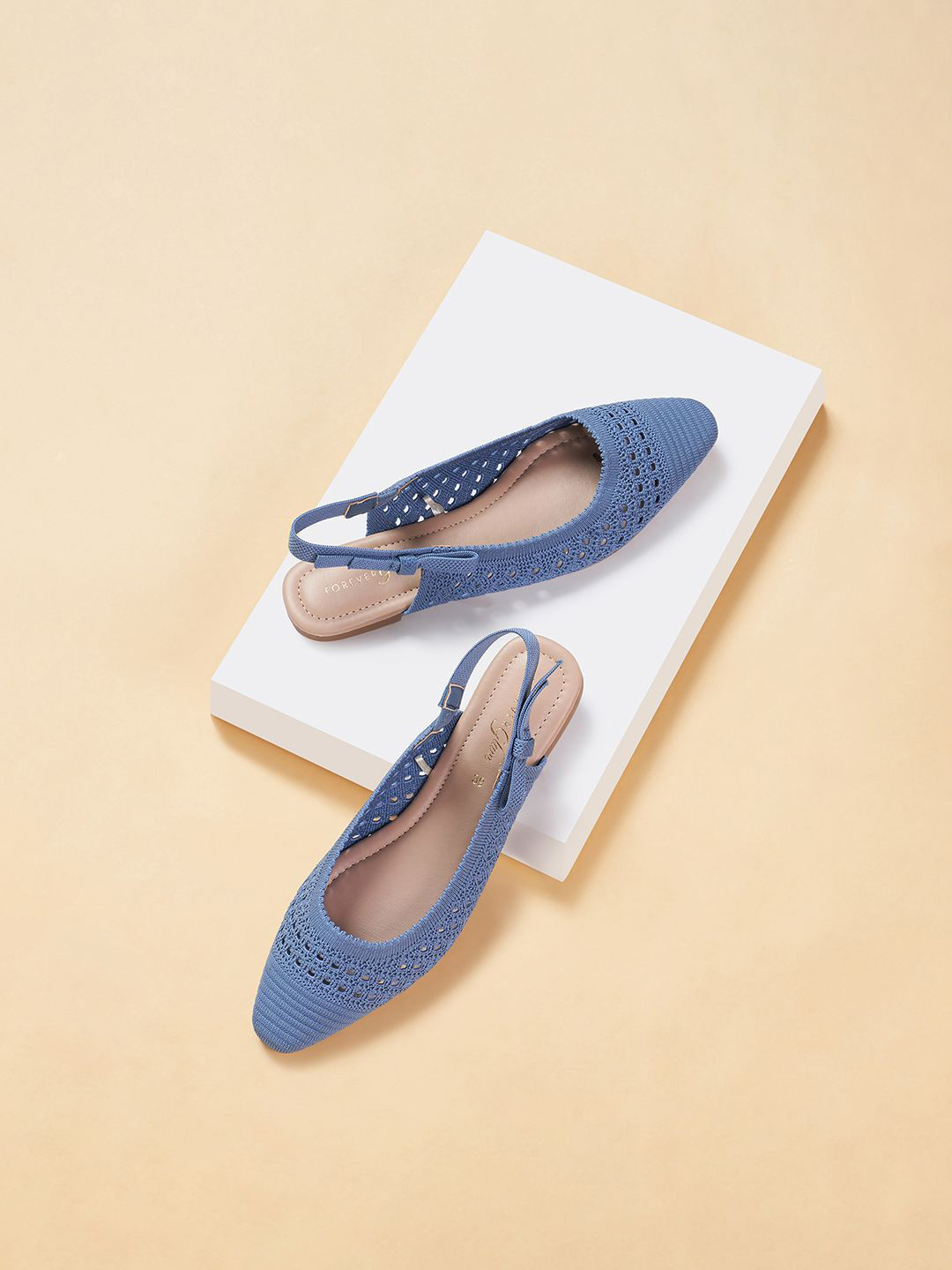 

Forever Glam by Pantaloons Textured Round Toe Ballerinas, Blue