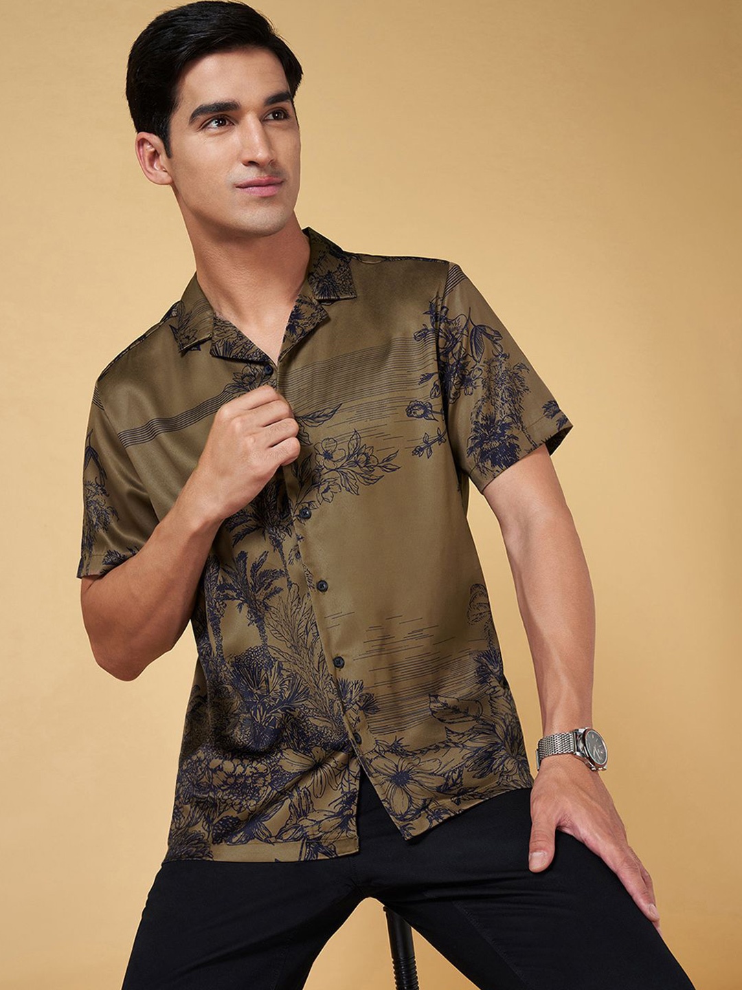 

BYFORD by Pantaloons Floral Printed Casual Shirt, Tan