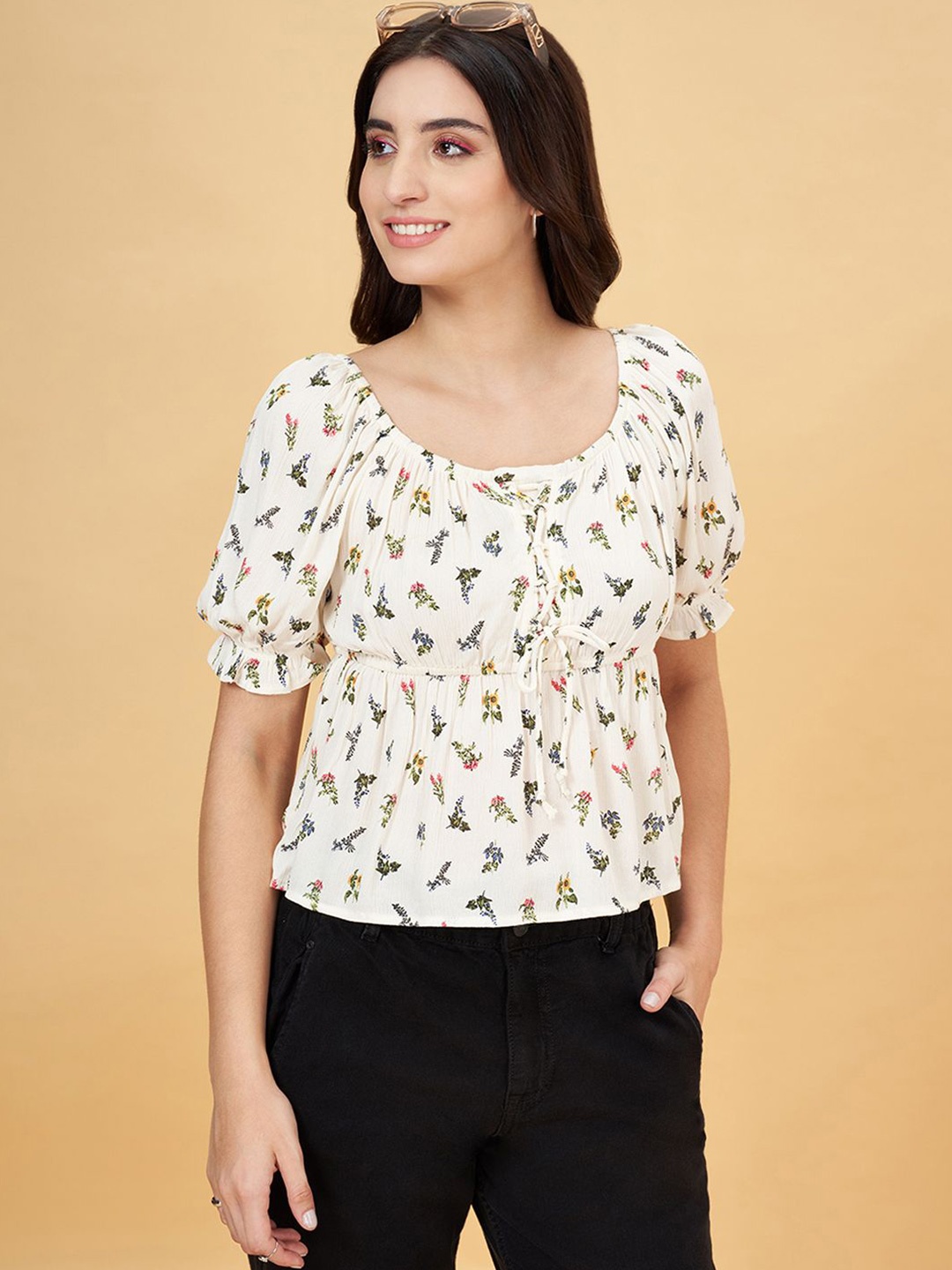 

People Floral Printed Cinched Waist Scoop Neck Top, White