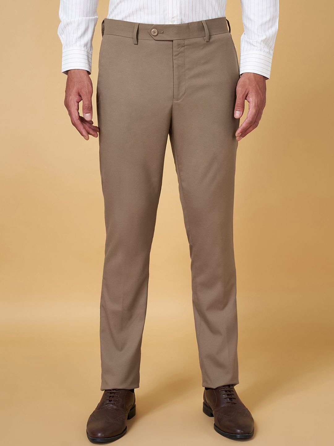 

BYFORD by Pantaloons Men Mid-Rise Slim Fit Formal Trousers, Tan