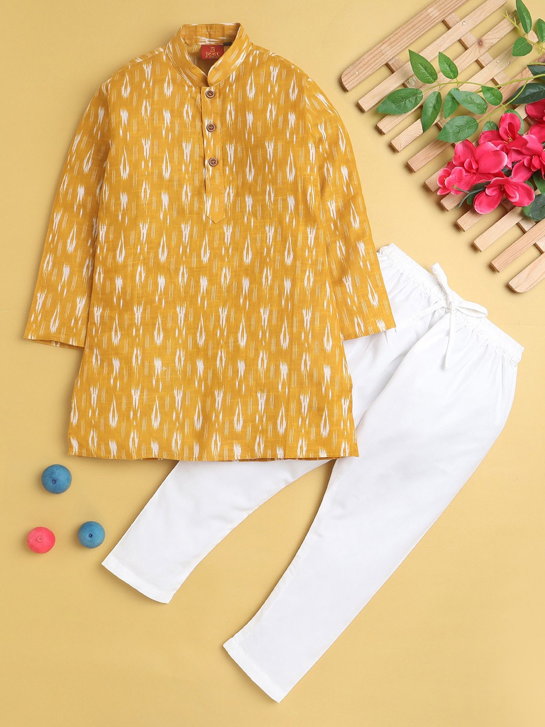 

BAESD Boys Abstract Printed Mandarin Collar Straight Kurta With Pyjama, Yellow