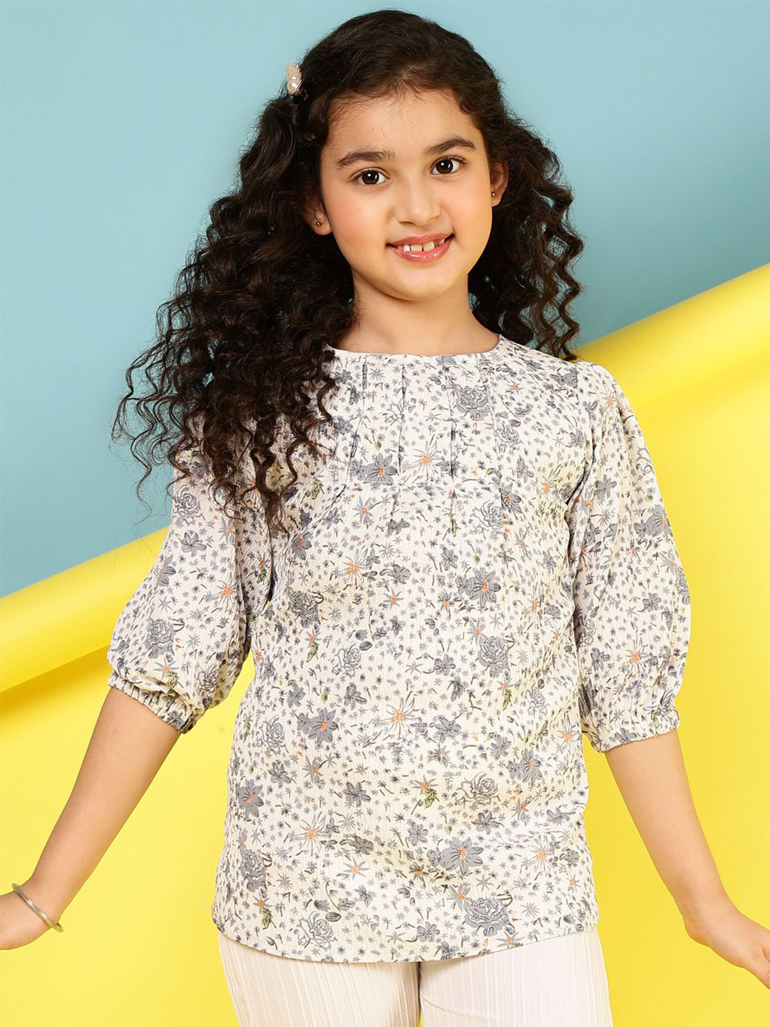 

BAESD Floral Printed Round Neck Top, White