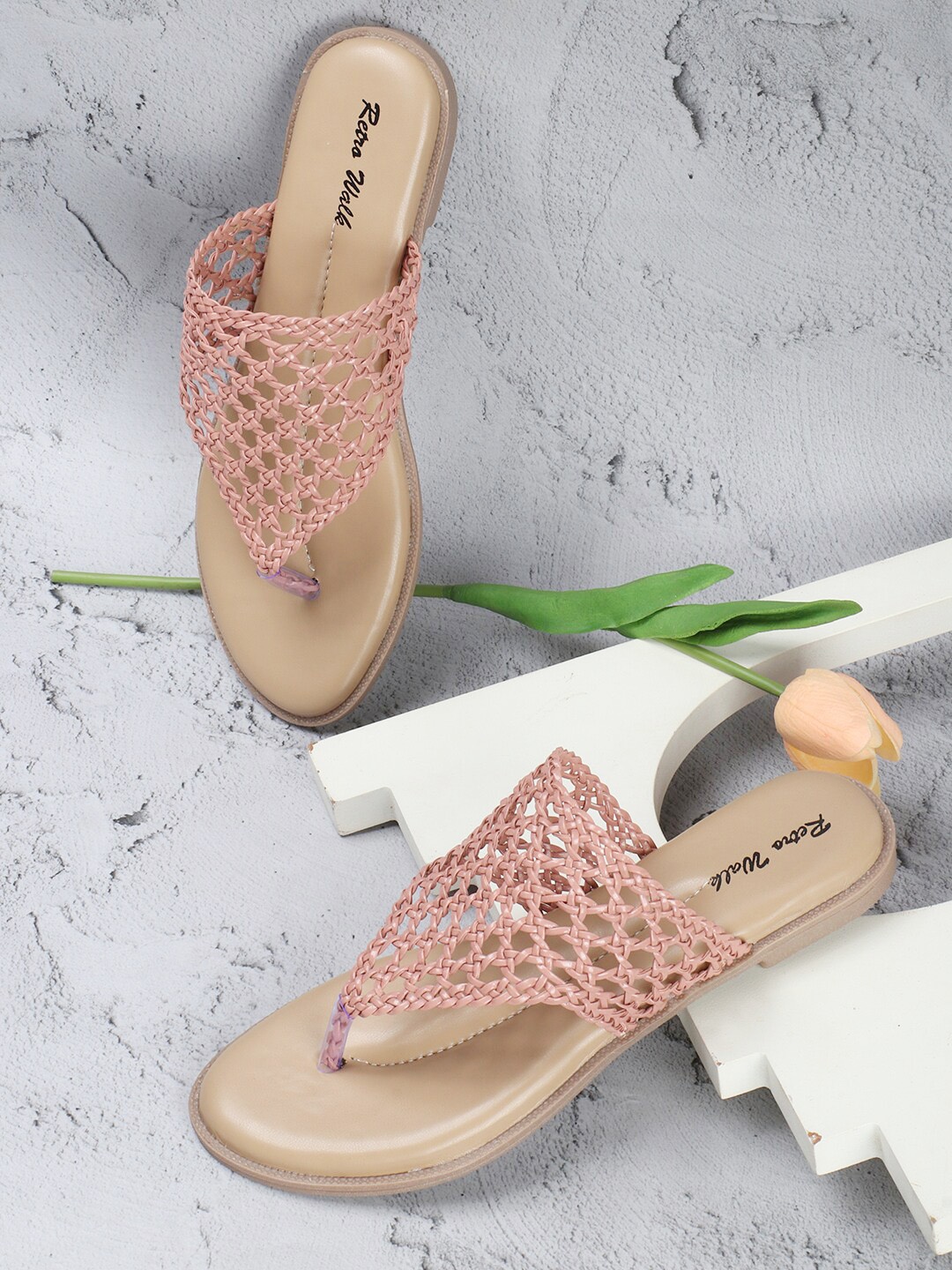 

Retro Walk Textured Open Toe Flats, Peach