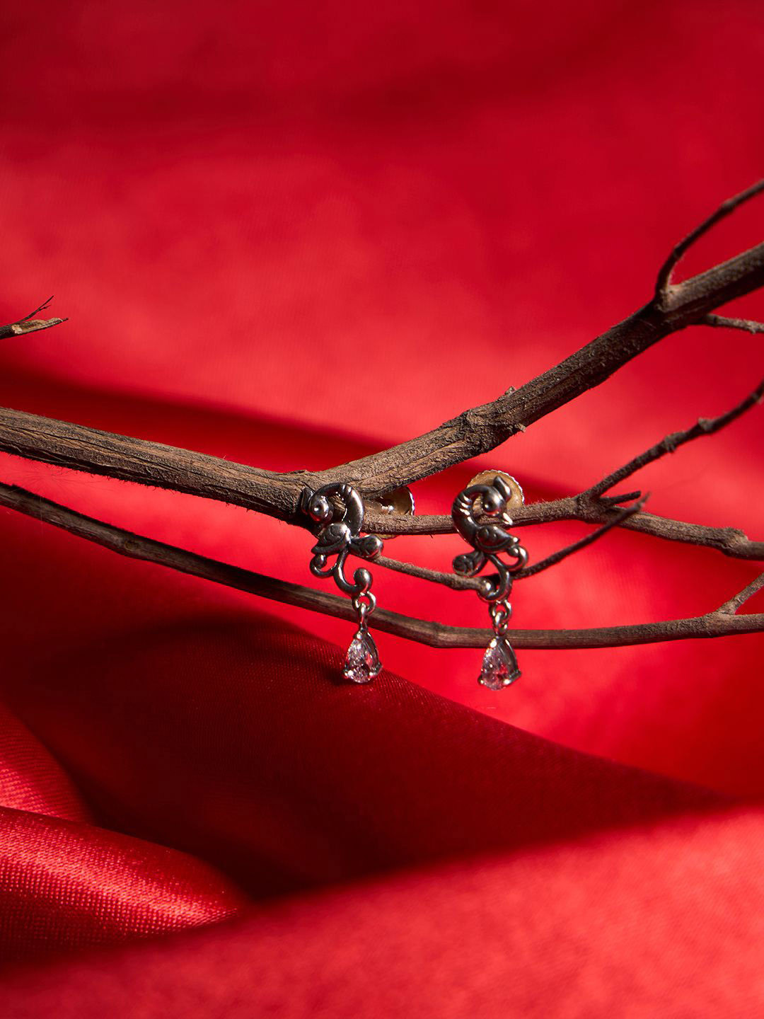 

House of Pataudi 925 Sterling Silver Rhodium-Plated Cubic Zirconia Studded Drop Earrings