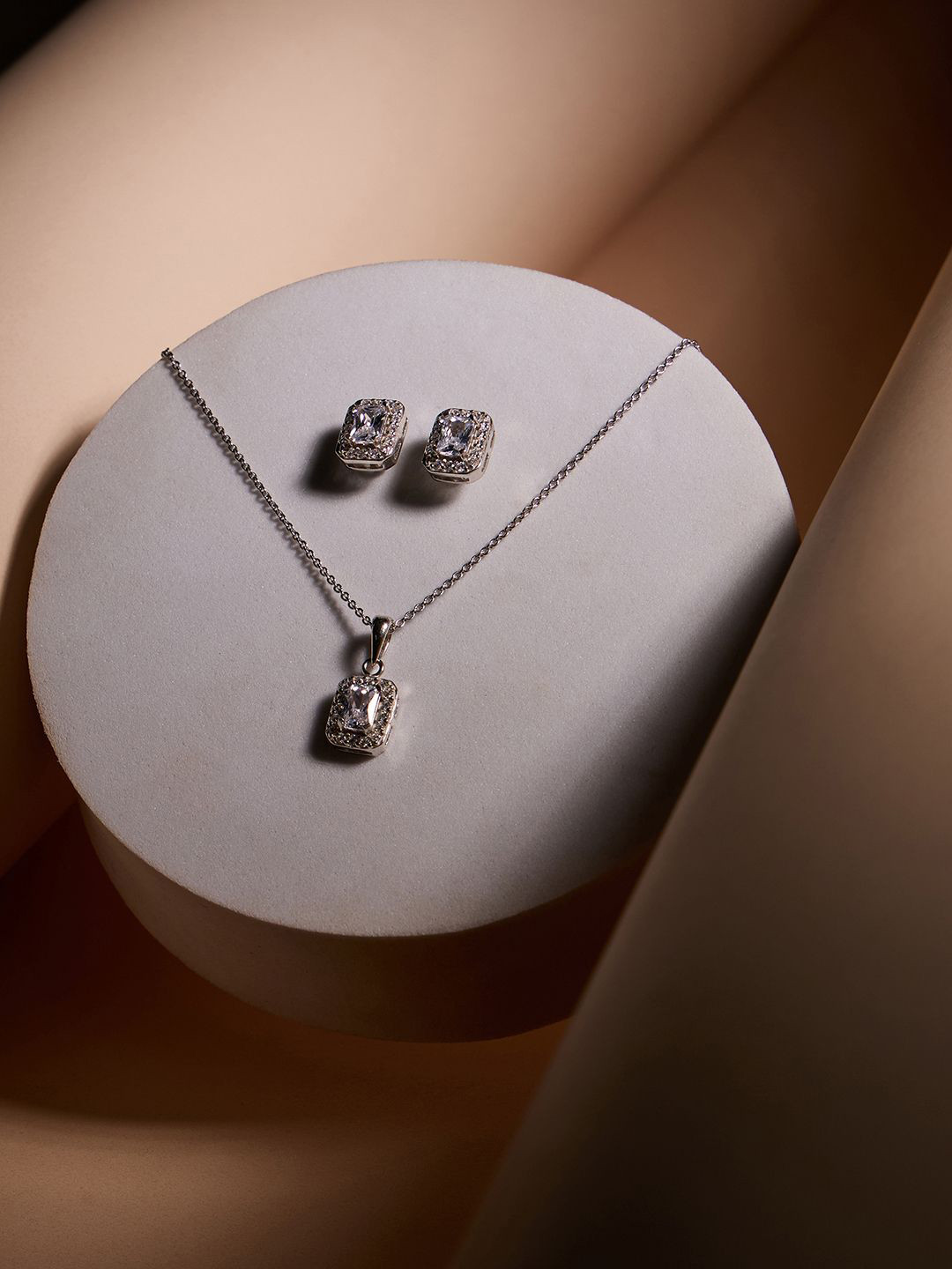 

House of Pataudi 925 Sterling Silver Rhodium Plated Cubic Zirconia Studded Jewellery Set