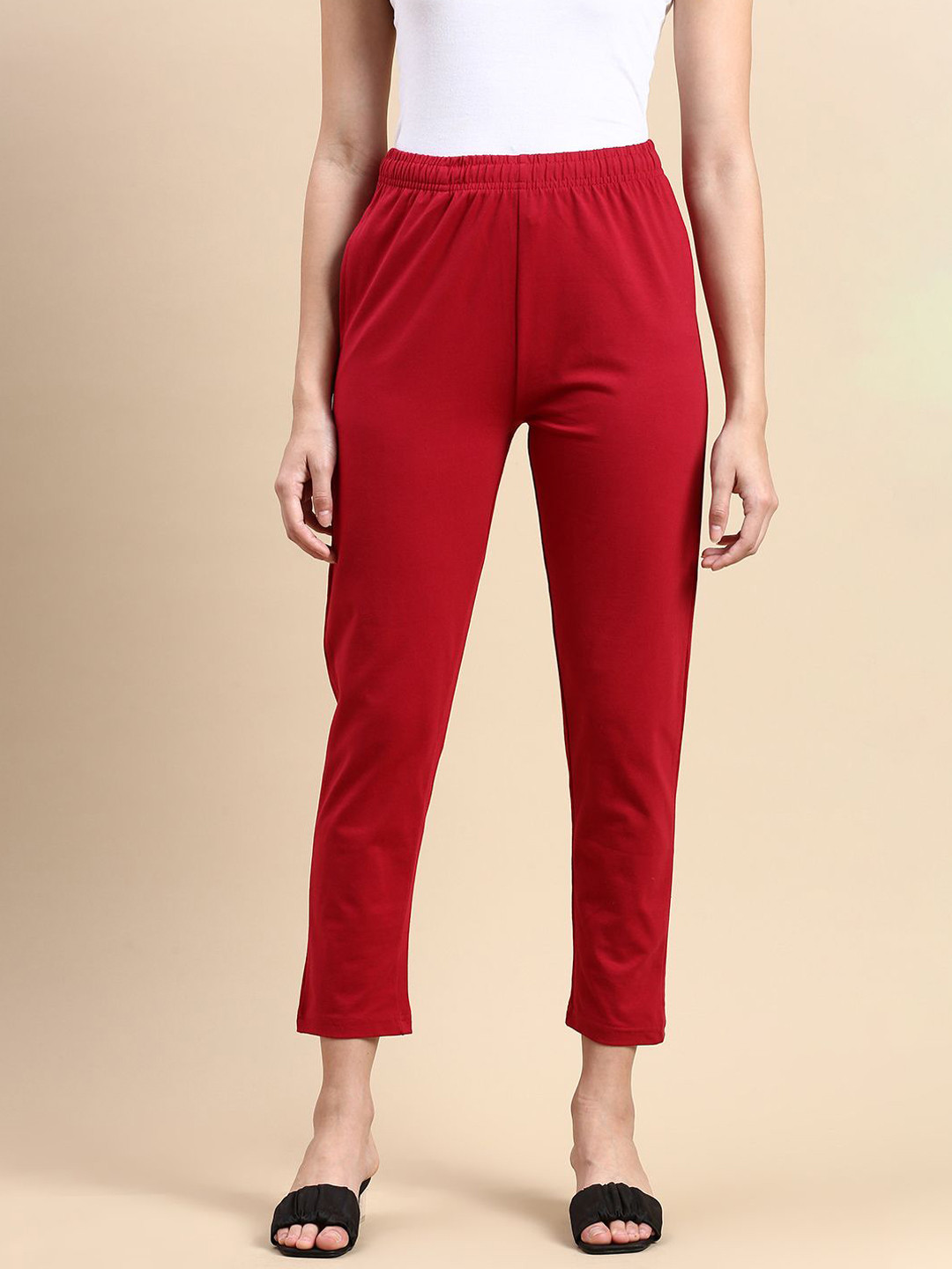 

De Moza Women Slim Fit Mid-Rise Cotton Cropped Trousers, Red