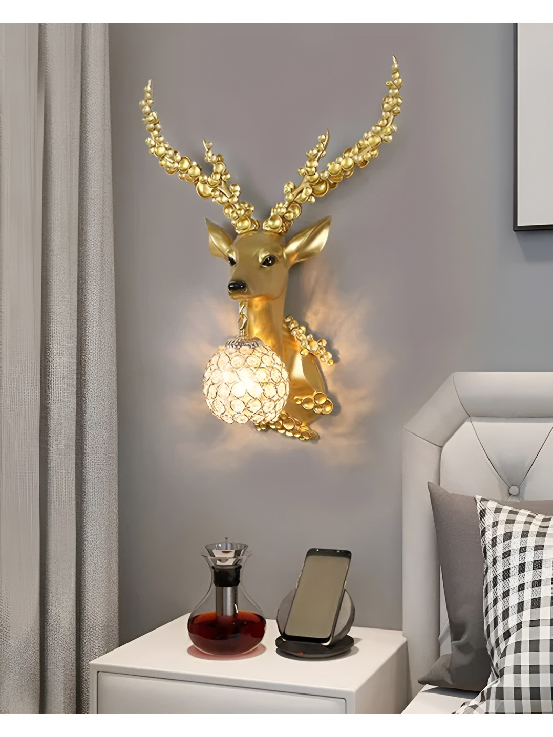 

THEDECORKART Gold Toned Textured Glass Contemporary Spherical Shaped Wall Lamp