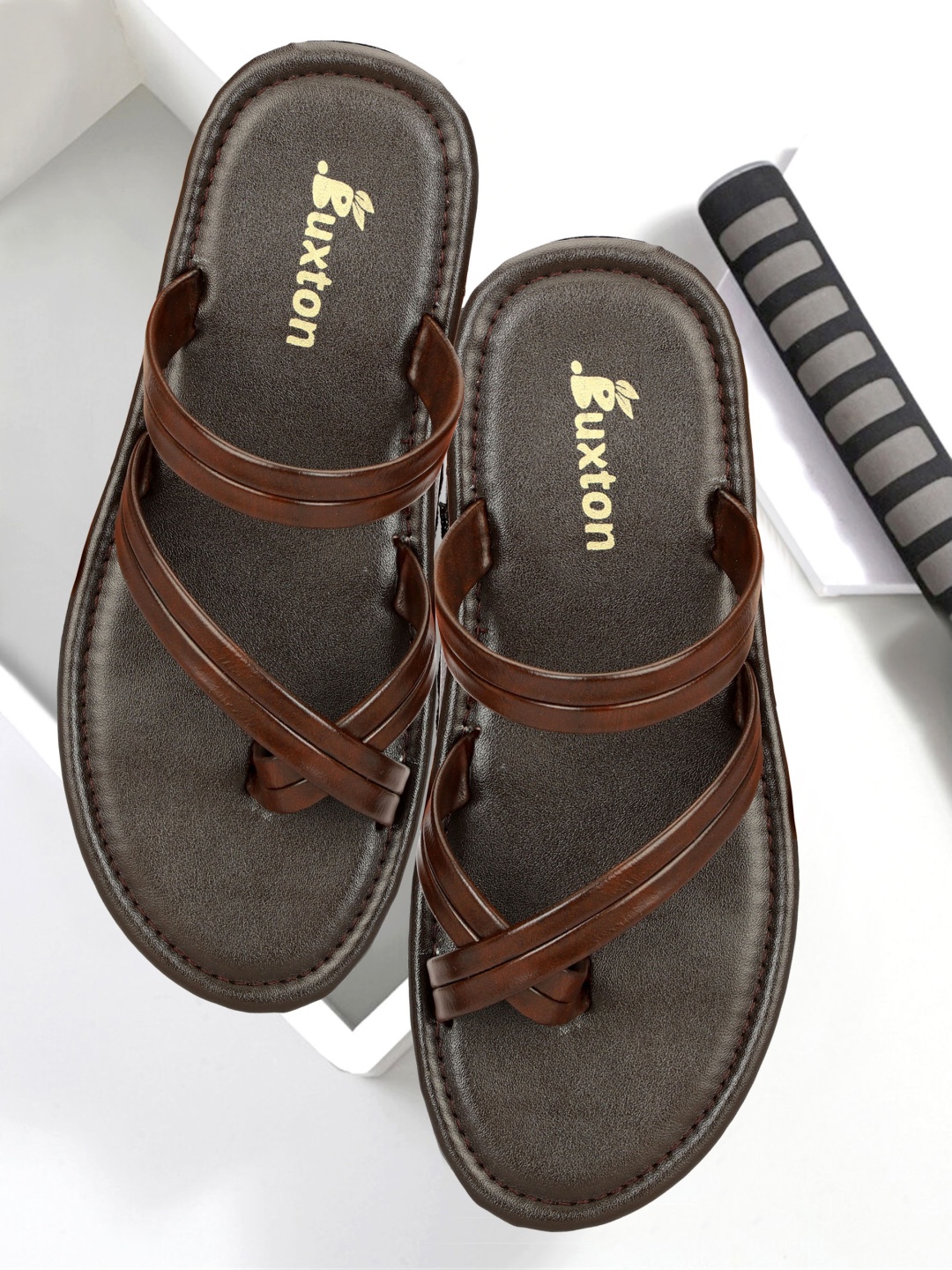 

Buxton Men Comfort Sandals, Brown