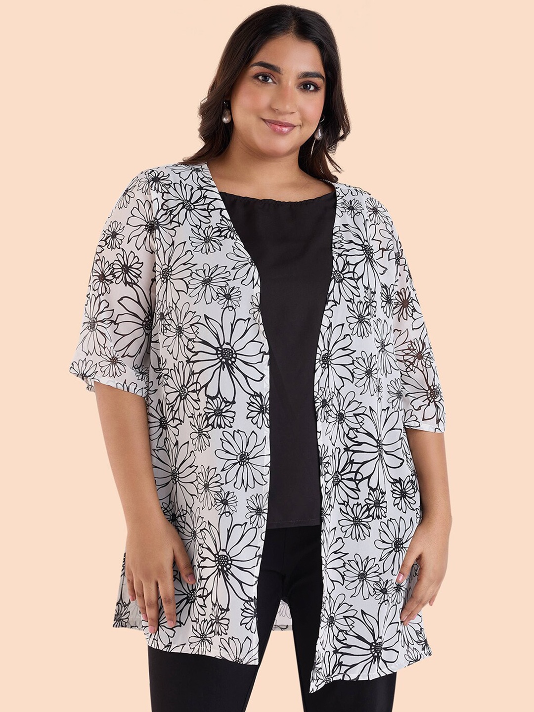 

Big Hello - The Plus Life Printed Longline Open Front Shrug, White