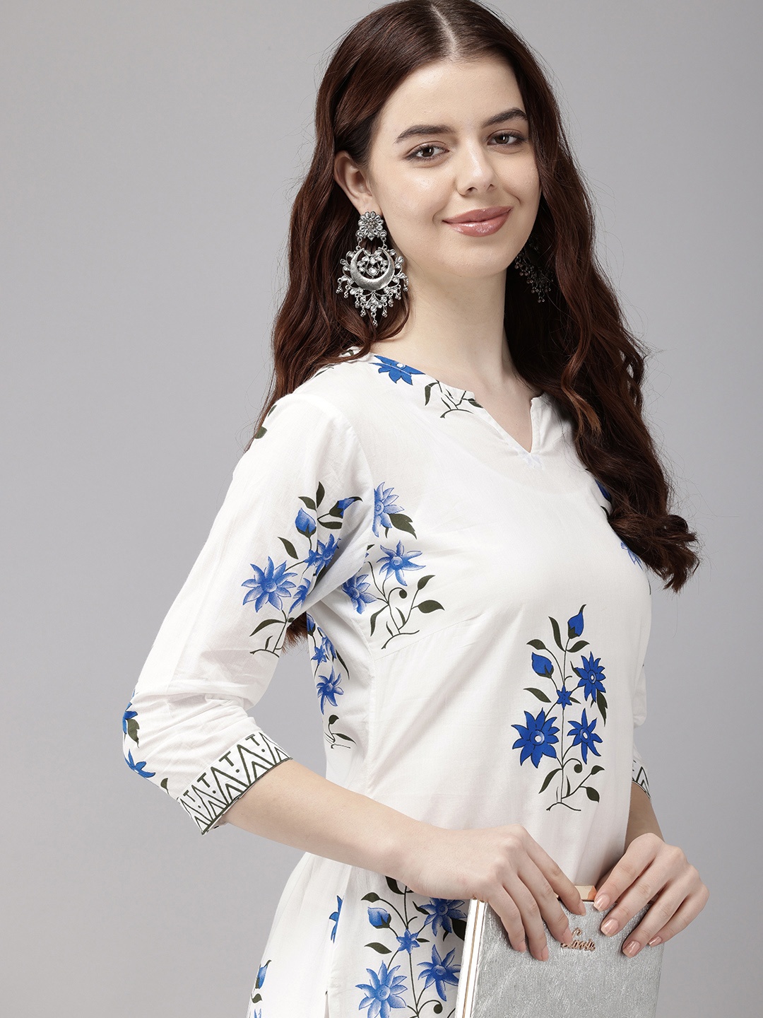 

Vedic Floral Printed Kurta With Palazzos, Blue
