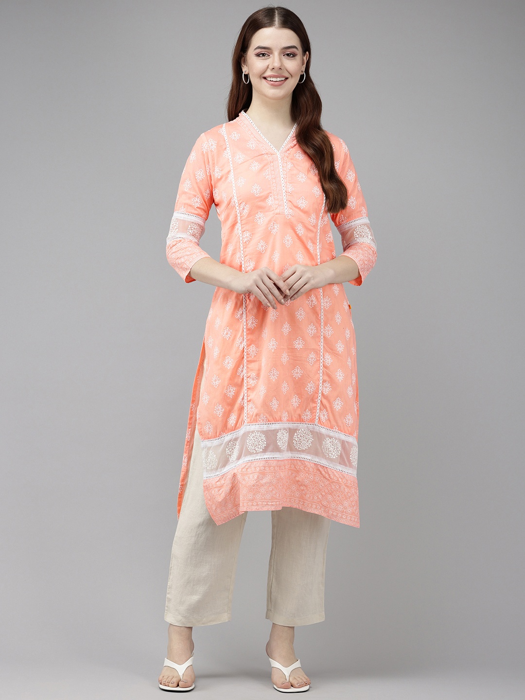 

Vedic Ethnic Motifs Printed Pure Cotton Kurta, Peach