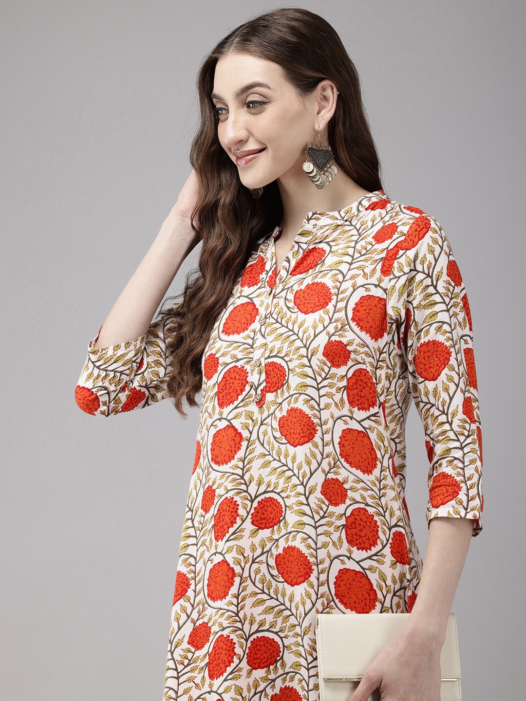 

Vedic Floral Printed Mandarin Collar Kurta, Off white