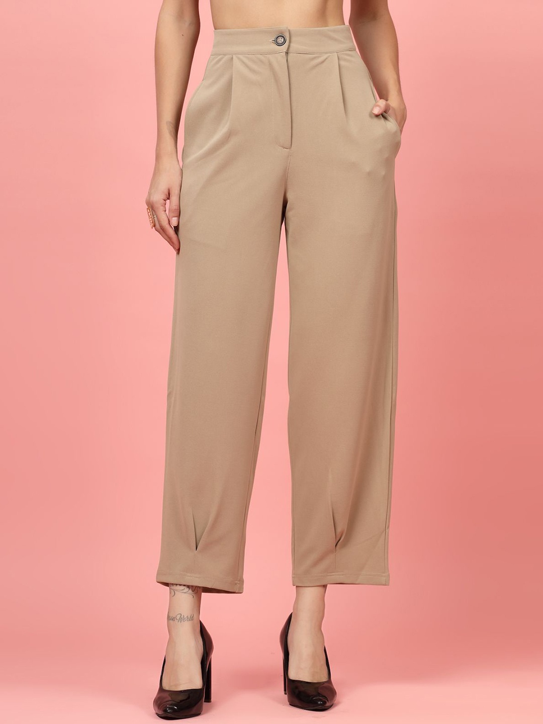 

plusS Women Nude Regular Fit Mid-Rise Parallel Trousers