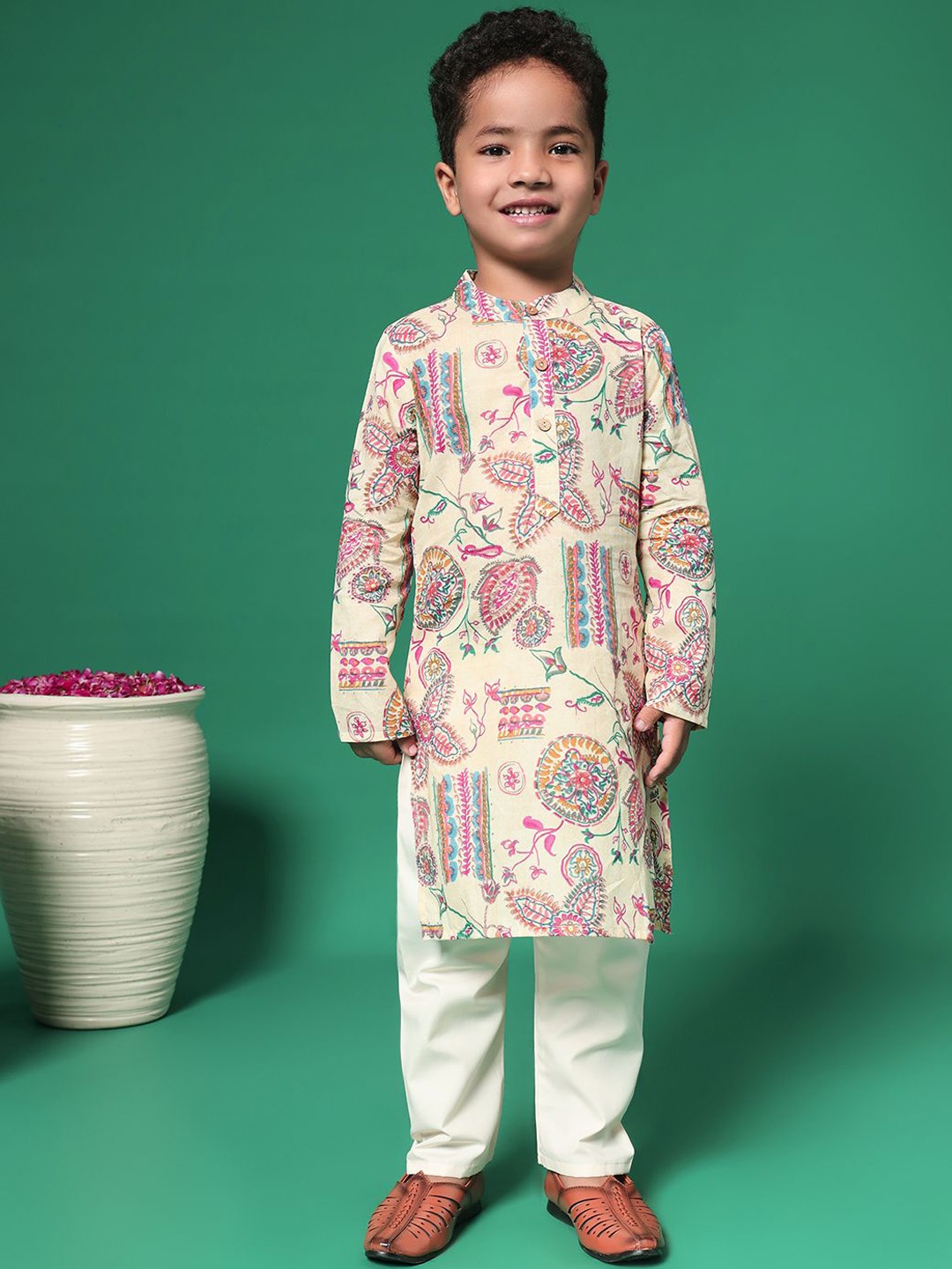 

Readiprint Boys Floral Printed Regular Pure Cotton Kurta with Pyjamas, Beige