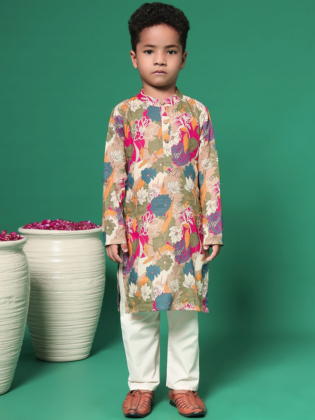 

Readiprint Boys Floral Printed Regular Pure Cotton Kurta with Pyjamas, Magenta