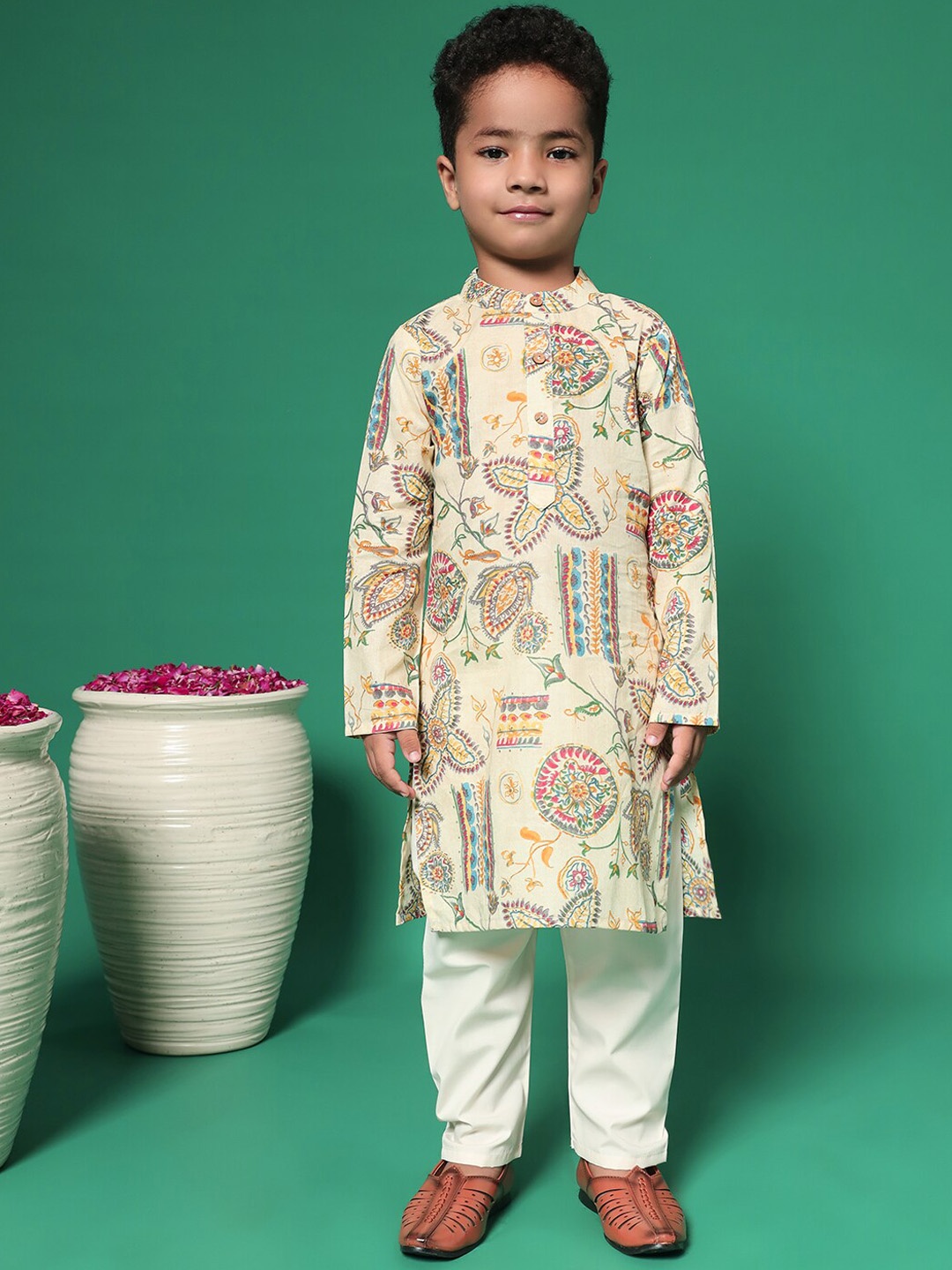 

Readiprint Boys Floral Printed Regular Pure Cotton Kurta with Pyjamas, Beige