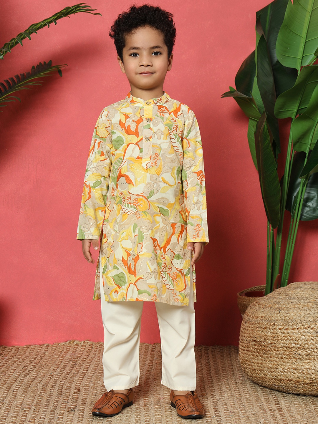 

Readiprint Boys Floral Printed Regular Pure Cotton Kurta with Pyjamas, Yellow