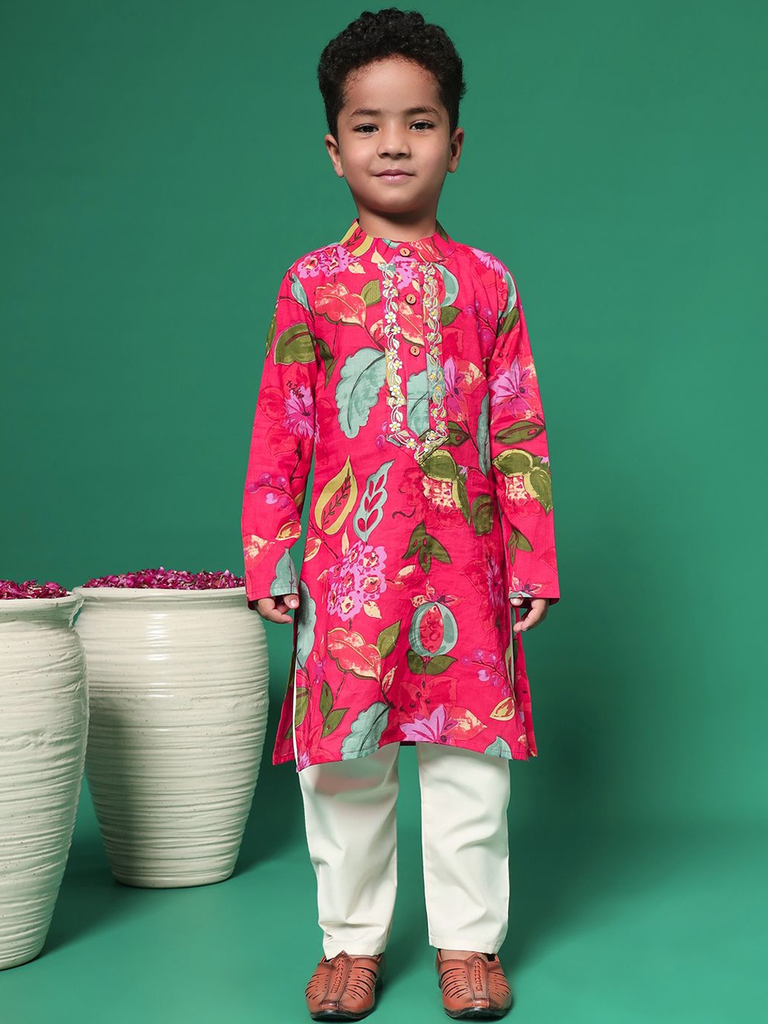 

Readiprint Boys Floral Printed Regular Thread Work Pure Cotton Kurta with Pyjamas, Red