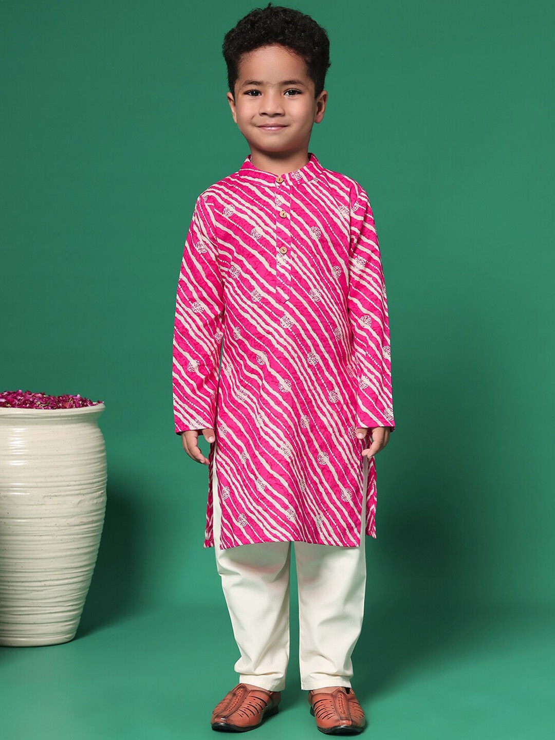 

Readiprint Boys Leheriya Printed Regular Pure Cotton Kurta with Pyjamas, Pink