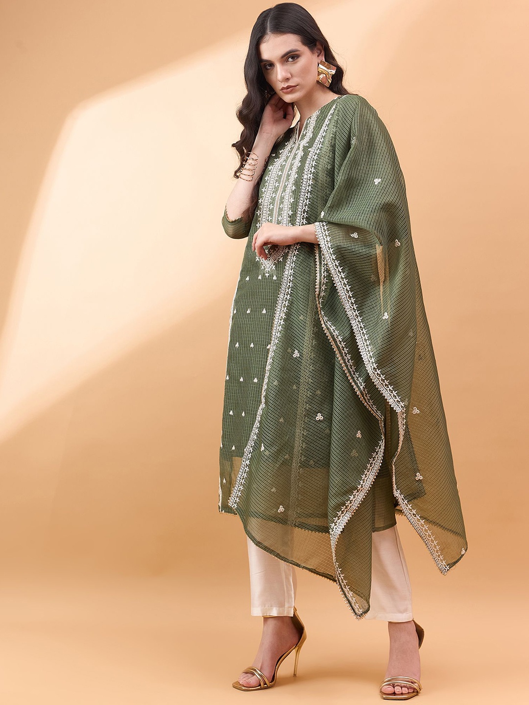 

all about you Ethnic Motifs Embroidered Thread Work Straight Kurta With Trousers & Dupatta, Green