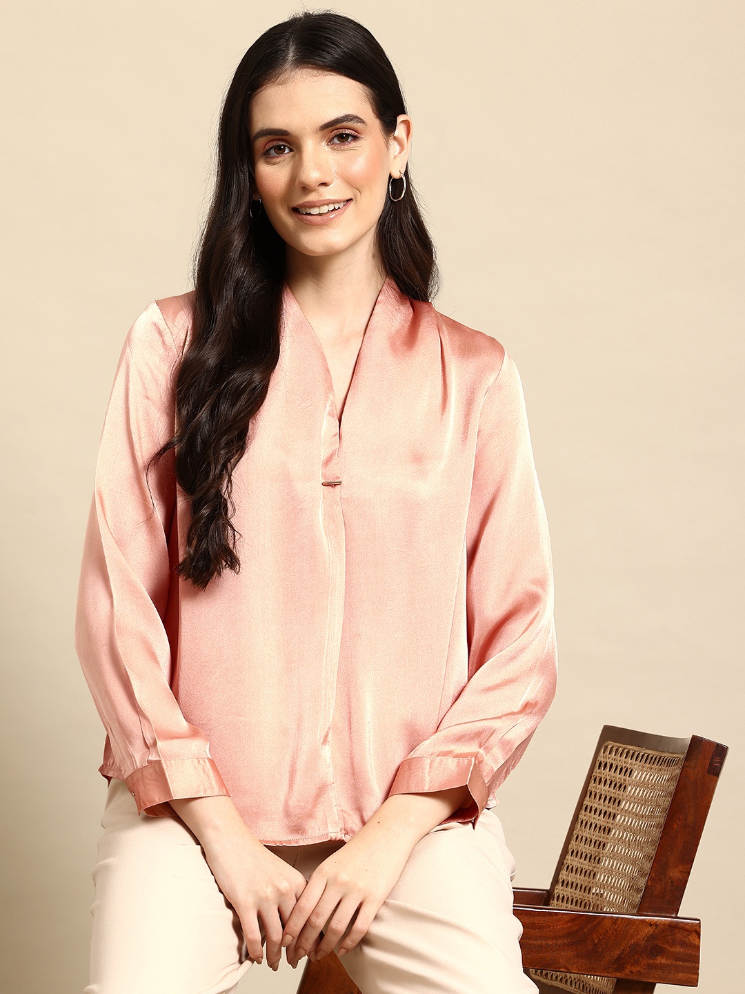 

Mast & Harbour Satin-Finish Crinkled Top, Peach