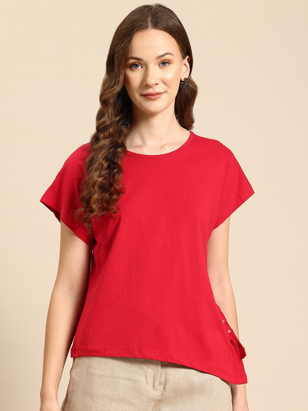

Mast & Harbour Extended Sleeves Pure Cotton T-shirt, Red