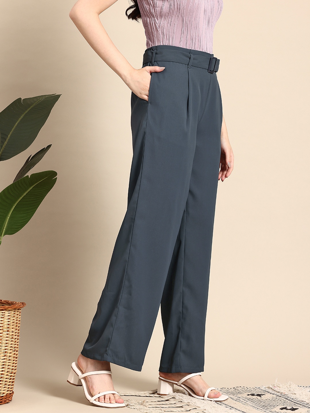 

Mast & Harbour Women Pleated Trousers, Blue