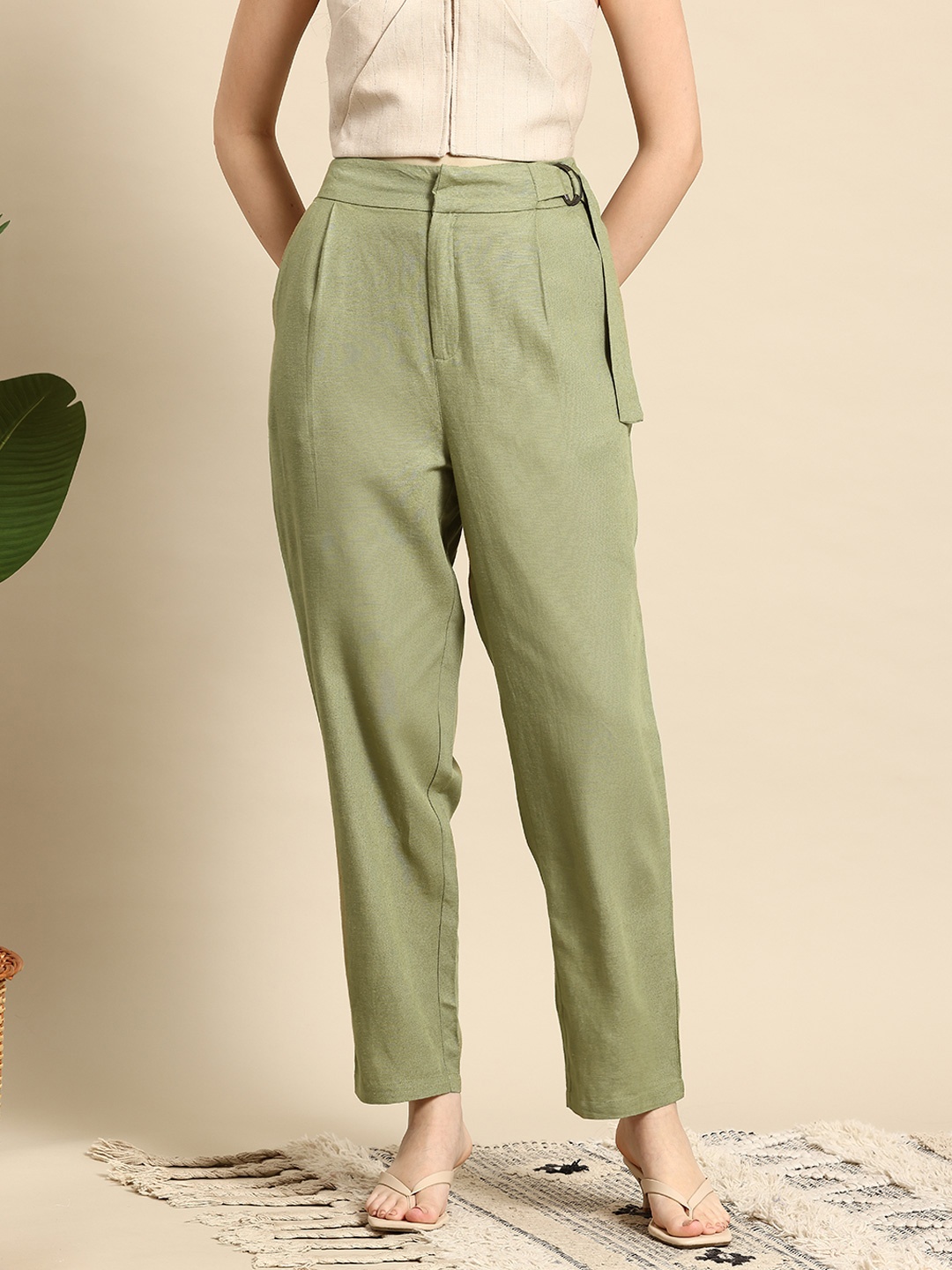 

Mast & Harbour Women Belted Detail Trousers, Green