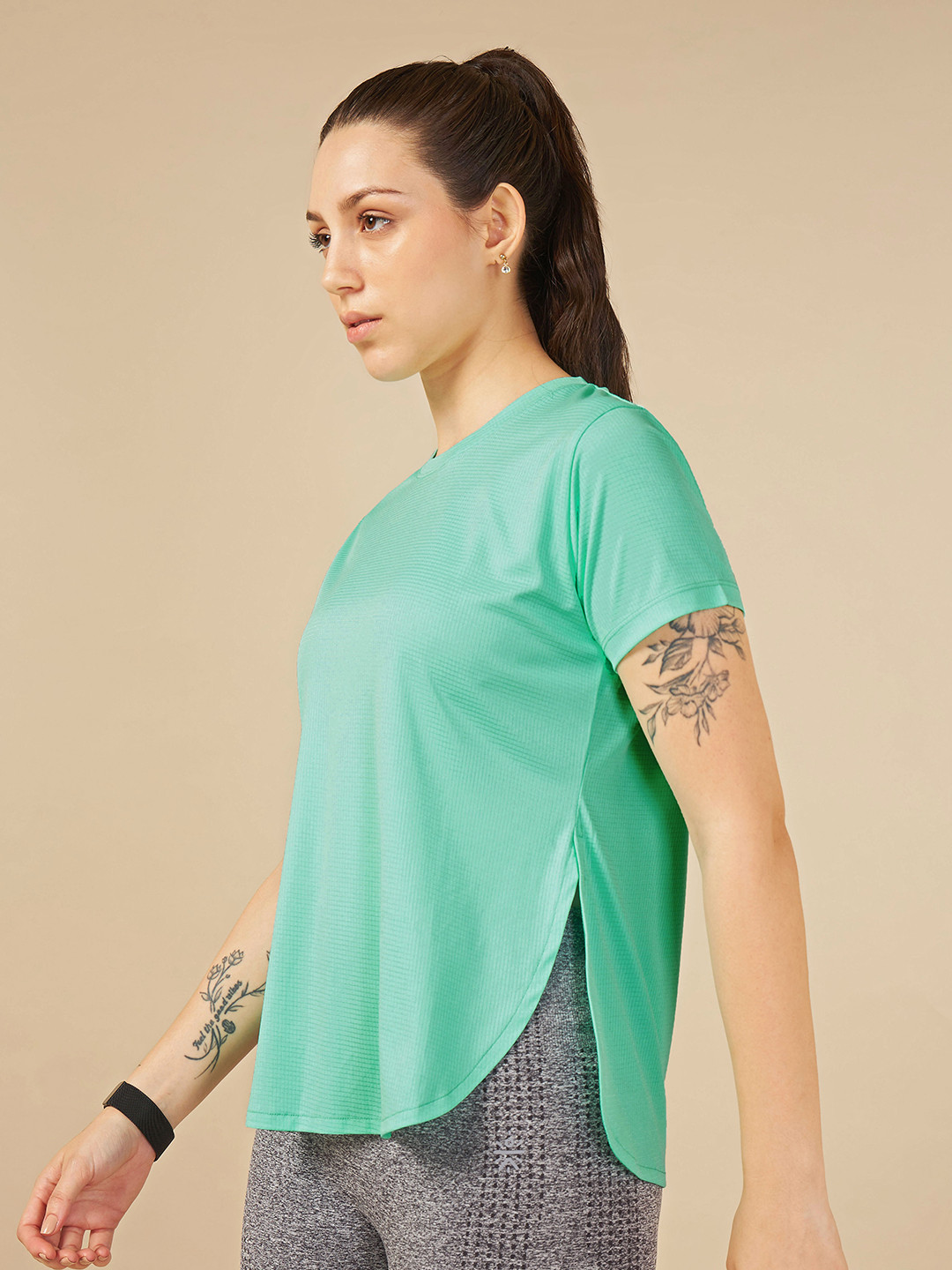 

CULT Women Solid Moisture Wicking Round Neck T-Shirt, Sea green
