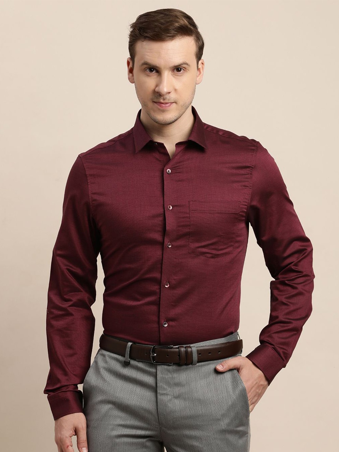 

Turtle Classic Slim Fit Spread Collar Pure Cotton Formal Shirt, Maroon