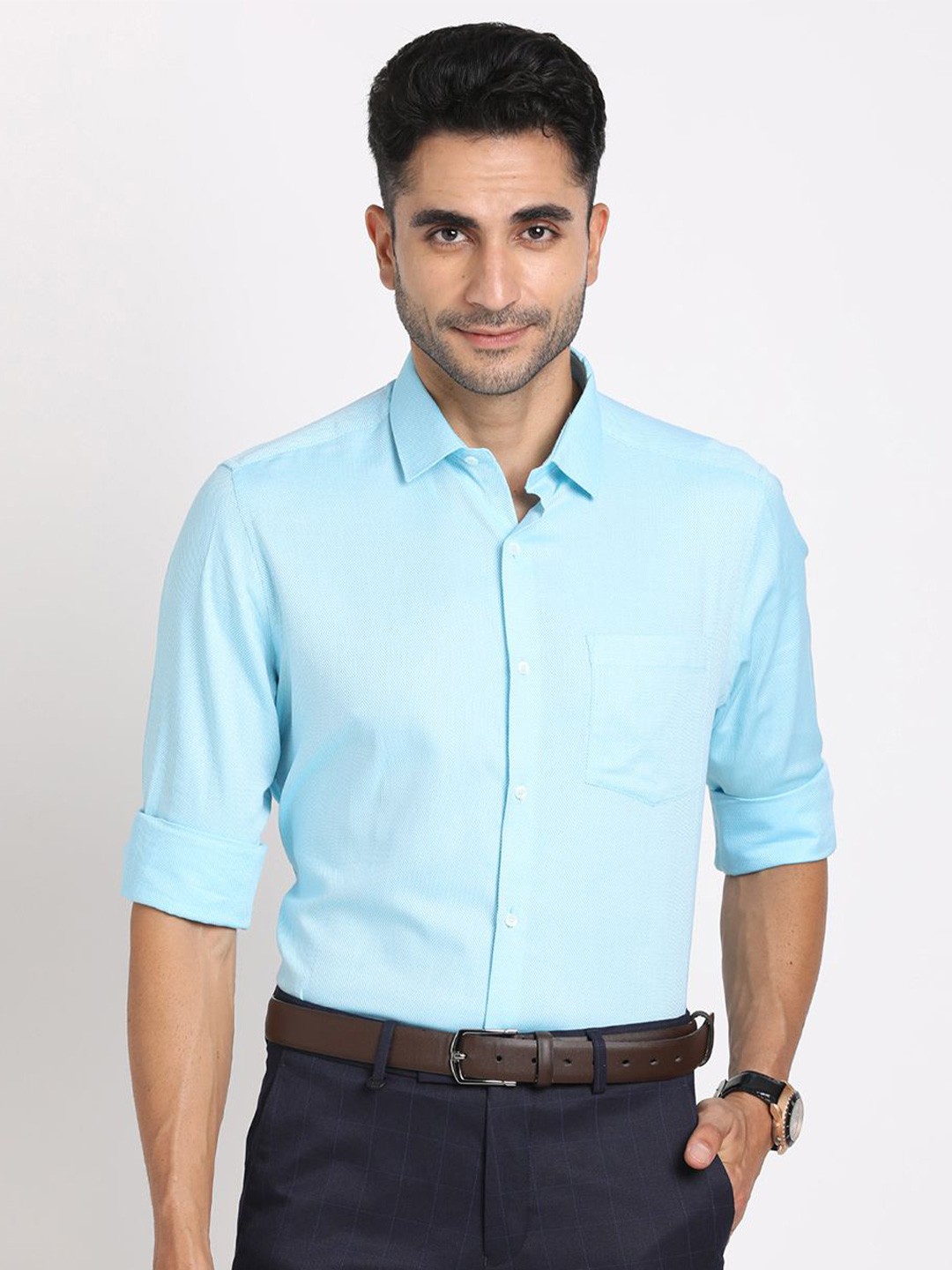 

Turtle Classic Slim Fit Spread Collar Long Sleeves Pure Cotton FormalShirt, Blue