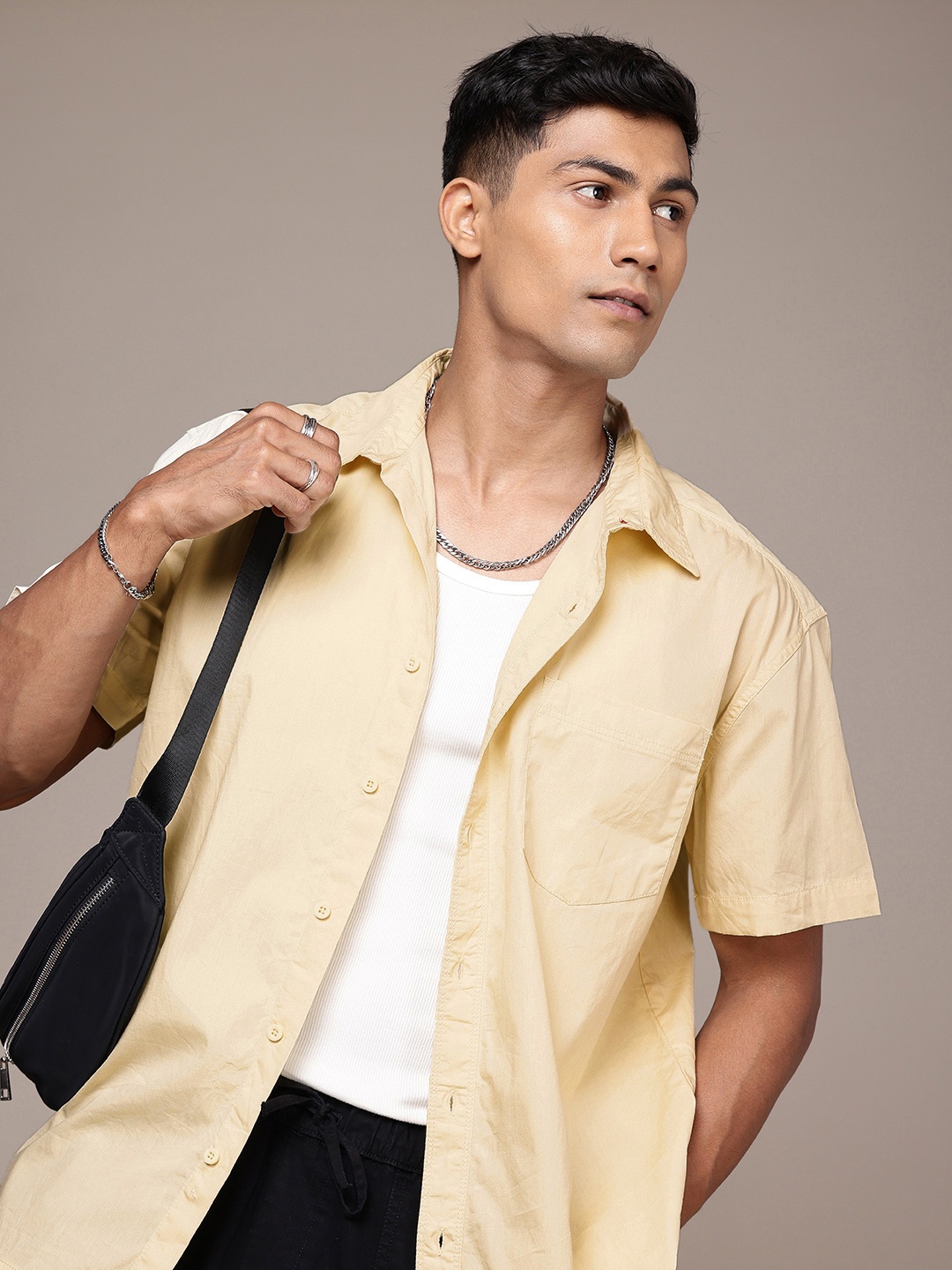 

The Roadster Life Co. Pure Cotton Relaxed Fit Casual Shirt, Beige