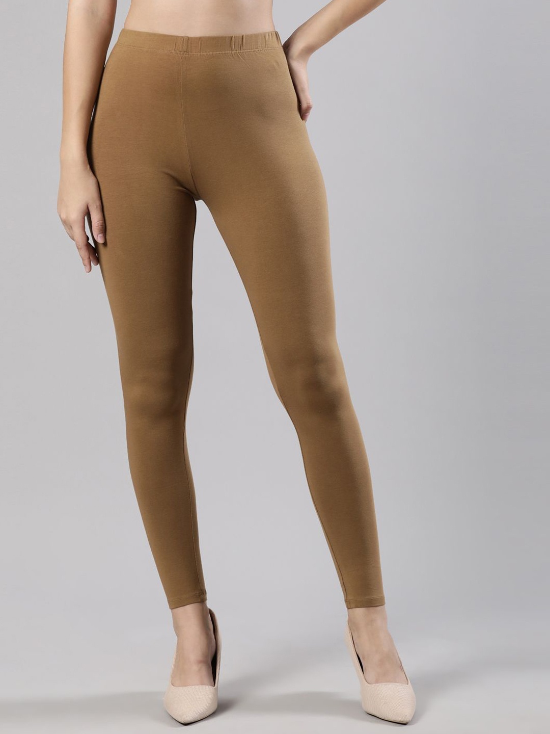 

Femmora Women Ankle-length Leggings, Camel brown