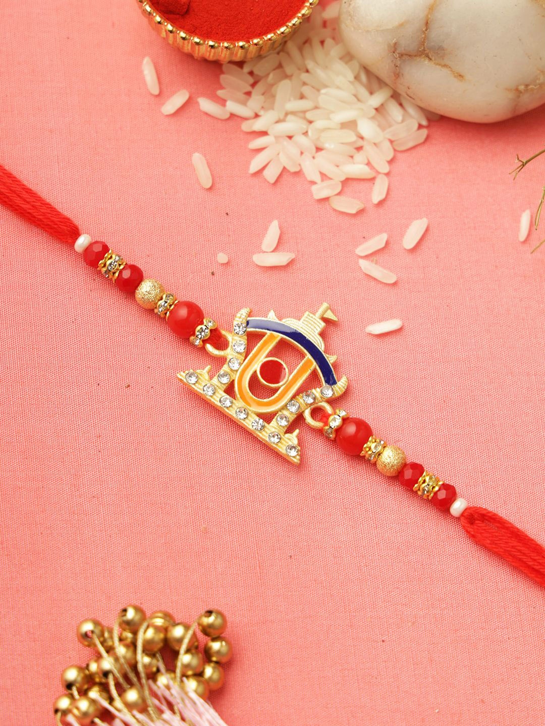 

Aapno Rajasthan Stone Studded Rakhi With Roli Chawal & Greetings Card, Red