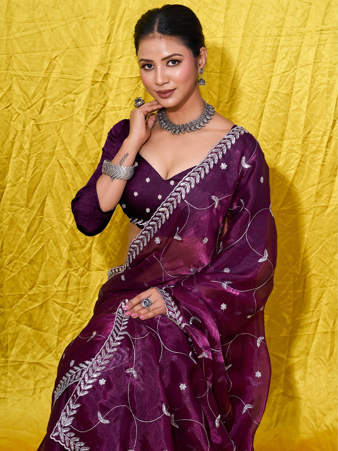 

Mitera Floral Embroidered Embellished Organza Saree, Purple