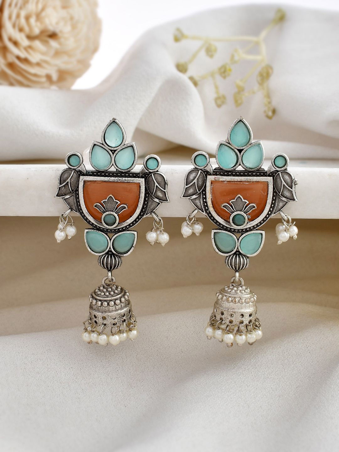 

DASTOOR Silver Plated Stone Studded & Beaded Contemporary Oxidise Jhumkas