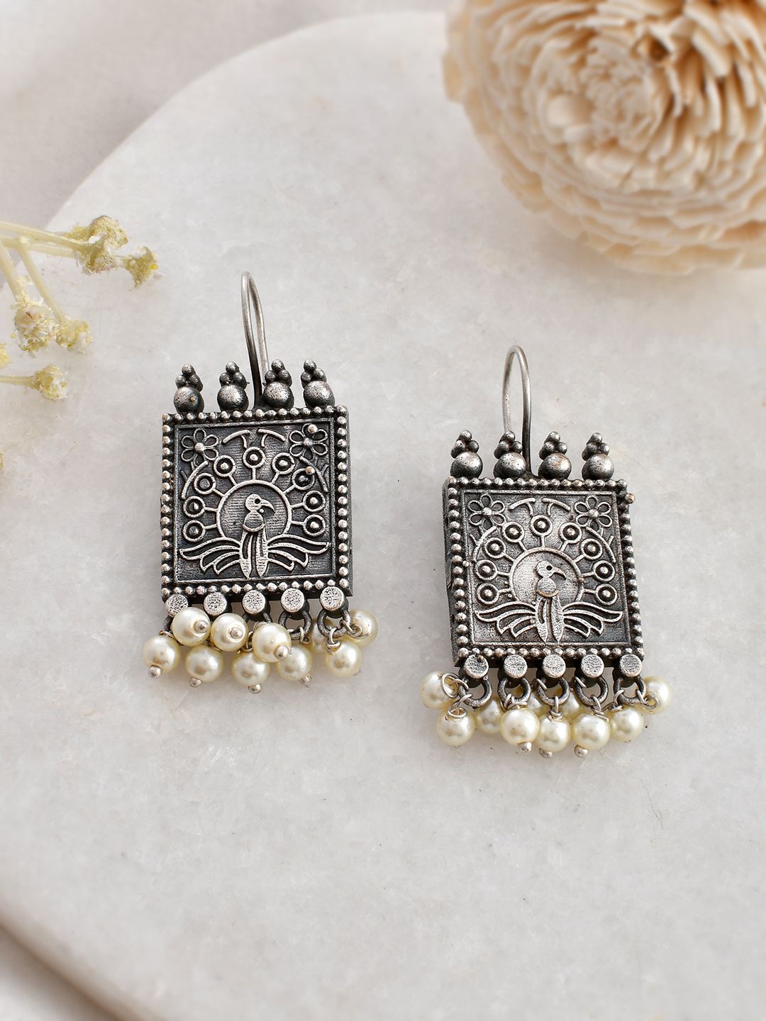 

DASTOOR Silver-Plated Beaded Oxidised Contemporary Drop Earrings