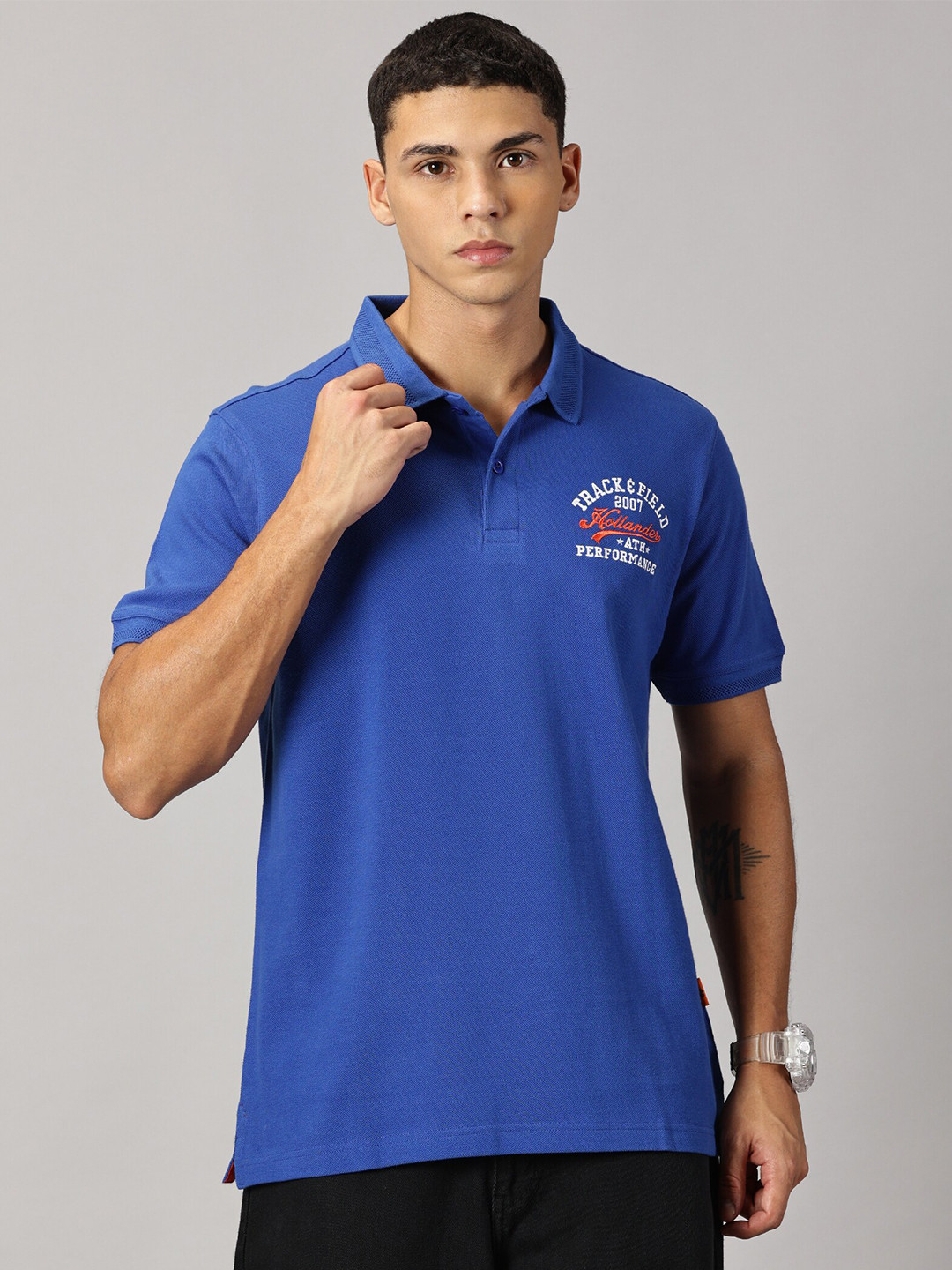 

THE HOLLANDER Men Typography Printed Polo Collar T-shirt, Blue