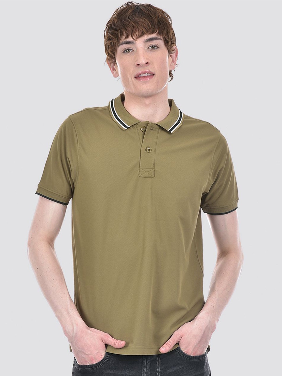 

LONDON FOG Men Solid Polo Collar T-shirt, Olive