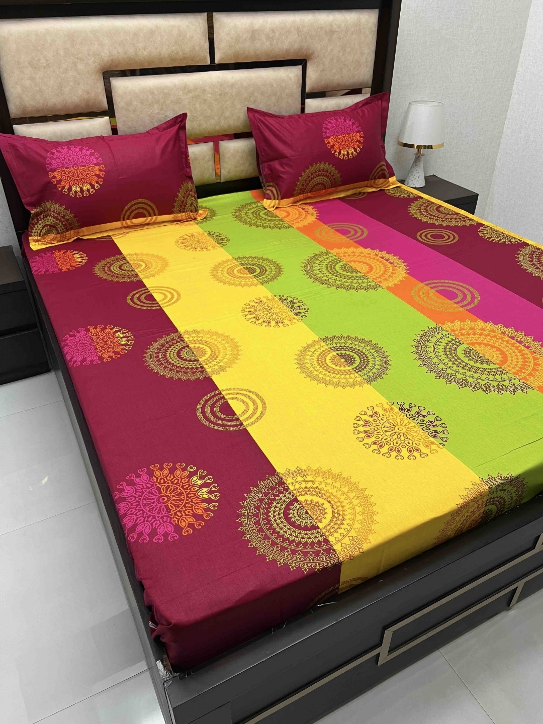 

Pure Decor Passion Fur Yellow & Green Printed Pure Cotton 230 TC Queen Bedsheet Set