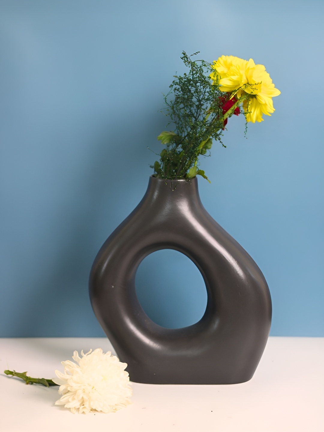 

WEAVING HOMES Black Ceramic Misfit Donut Large Vase
