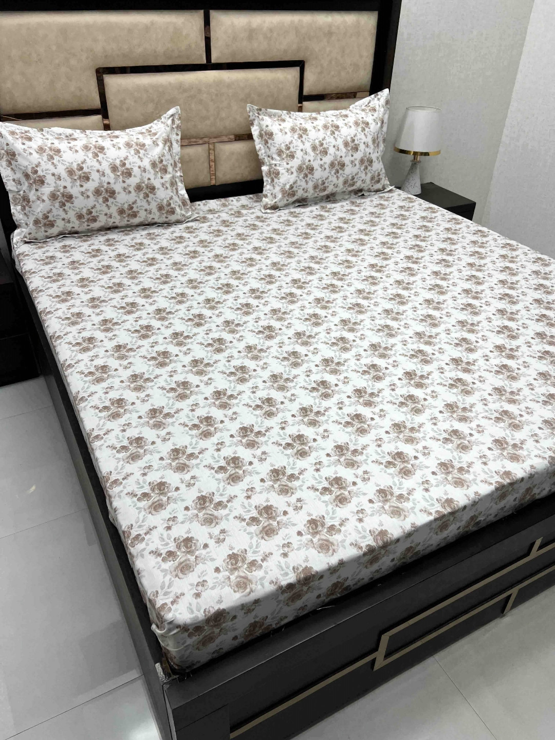 

Pure Decor White & Brown Floral 300 TC Cotton King Bedsheet with 2 Pillow Covers