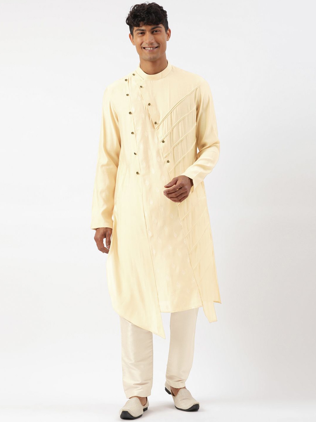

TheEthnic.Co Band Collar Layered Raw Silk Kurta with Pyjamas, Cream
