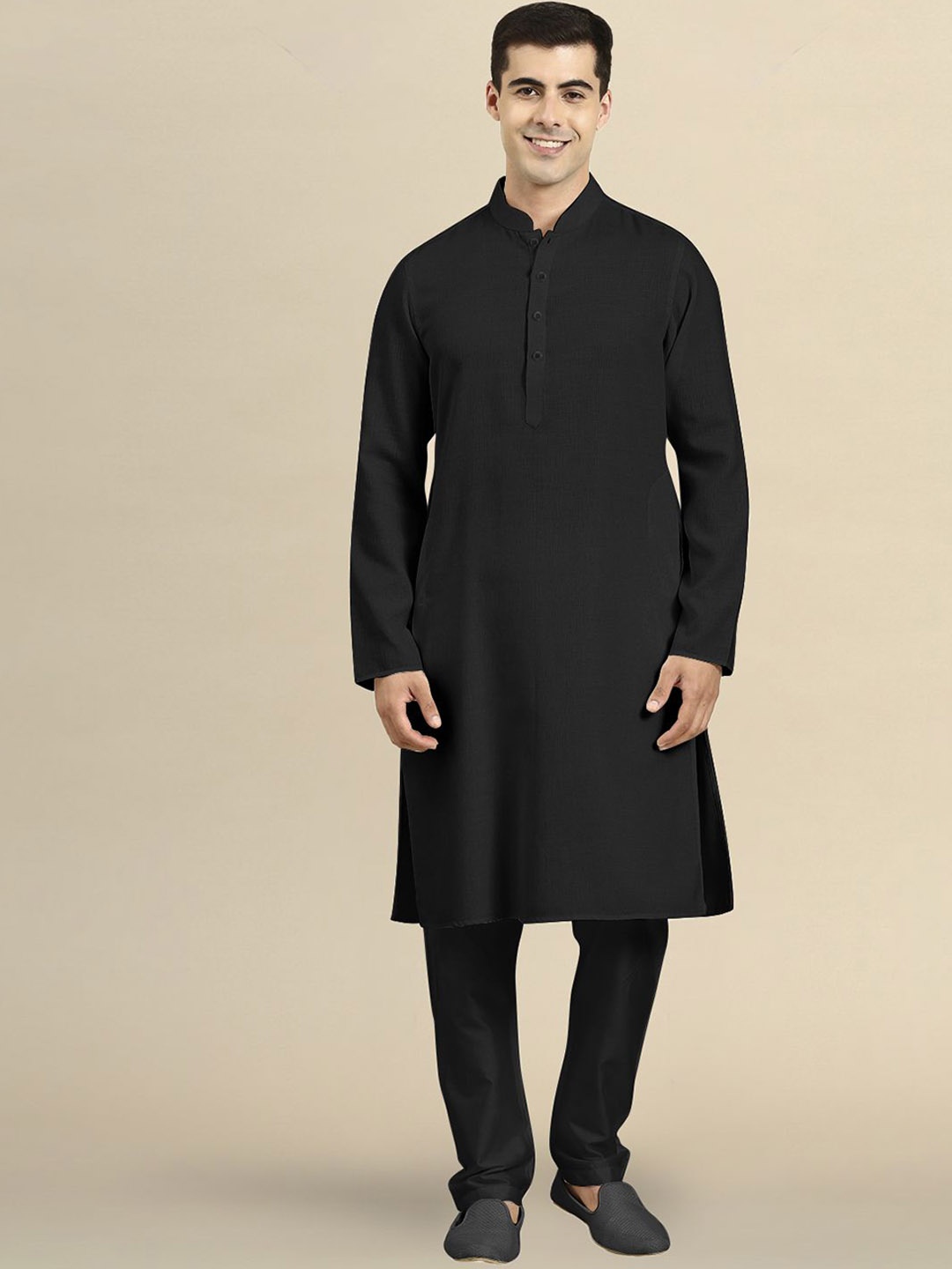 

TheEthnic.Co Mandarin Collar Regular Pure Cotton Kurta with Pyjamas, Black