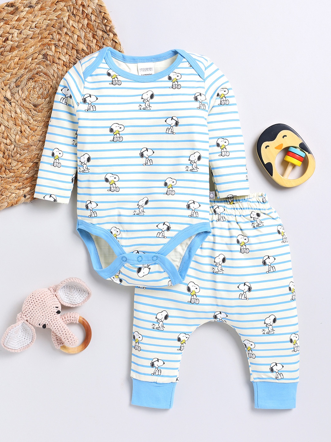 

YK X Tinyo Infant Boys Peanuts Snoopy Printed Pure Cotton Bodysuit with Joggers, White