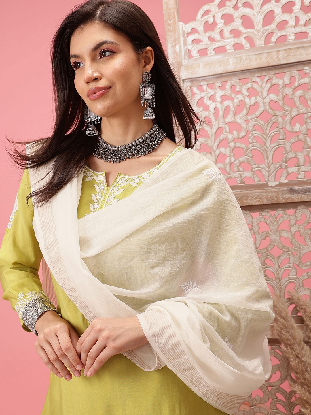 

ADA Ethnic Motifs Embroidered Lucknowi Chikankari Chanderi Dupatta, Beige