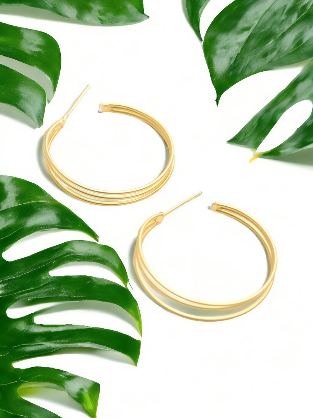 

Ozanoo Gold-Plated Half Hoop Earrings