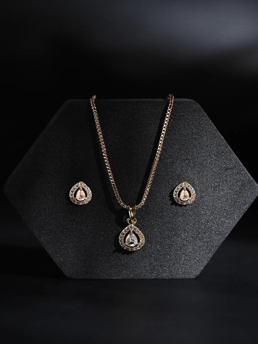 

Jewelz Gold Plated American Diamond Jewellery Set